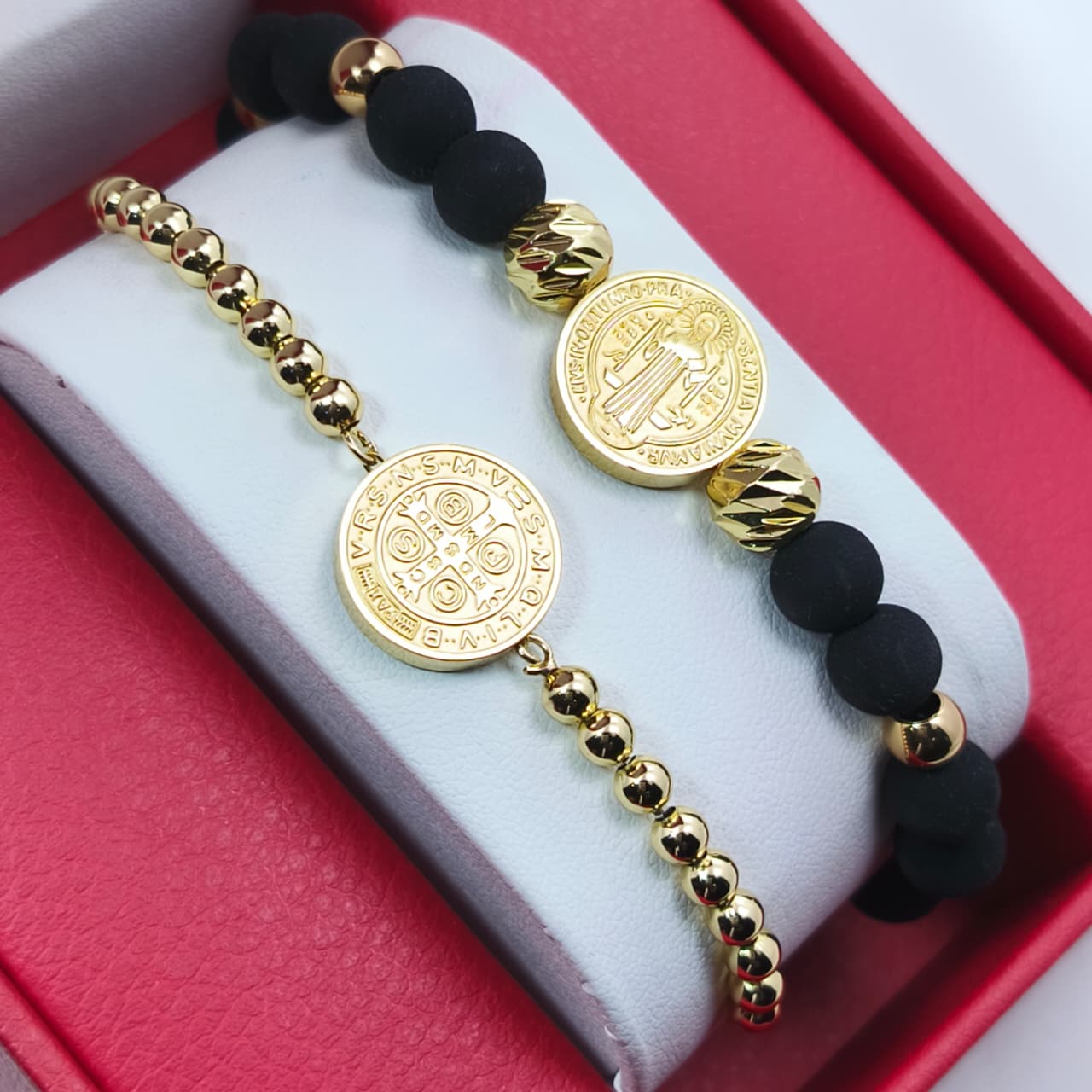 💛✨ Combo Medallas de San Benito + Caja de Regalo ✨💛